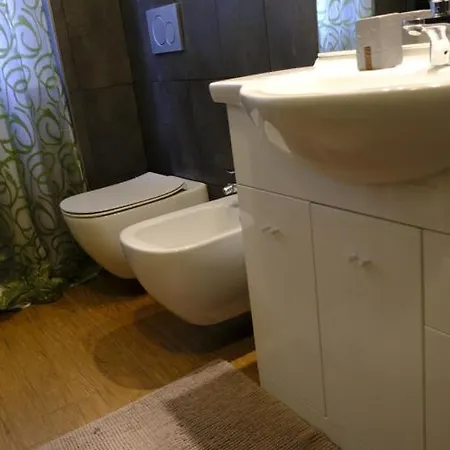 Fiorello's House 02309-loc-04779 Verona